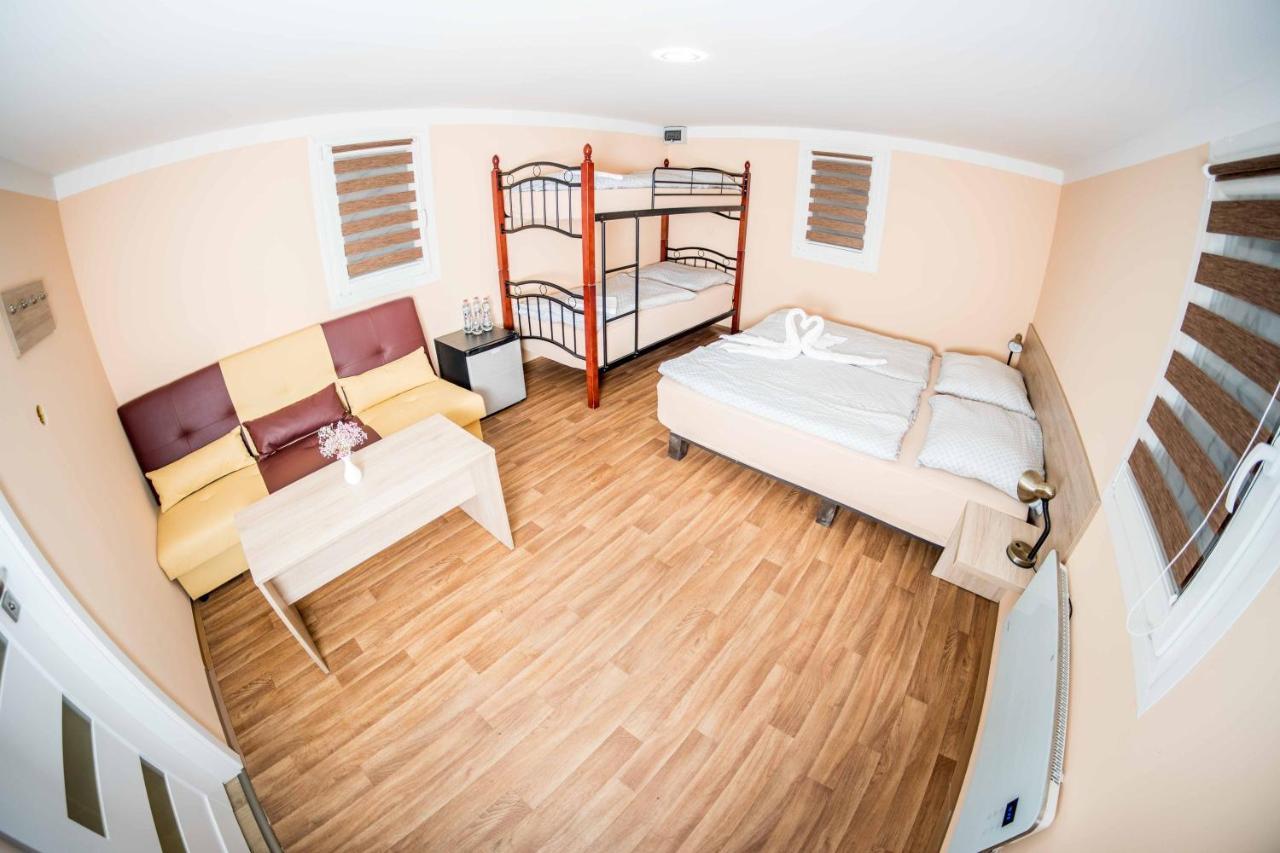 Obora Resort Lanškroun Extérieur photo